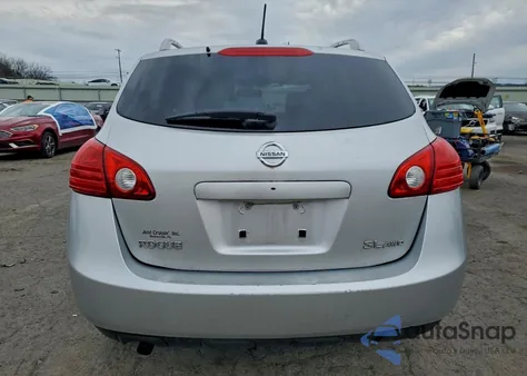 2010 Nissan Rogue S z USA, uszkodzony, nr VIN JN8AS5MV6AW603166